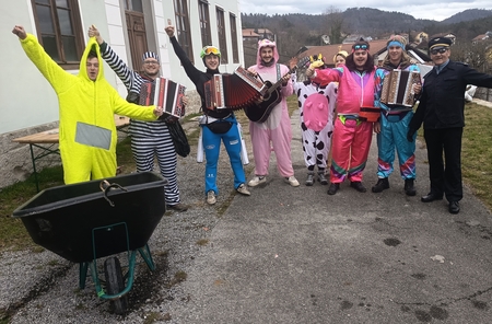 Pust na kalu poberija 1